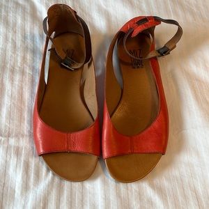 Miz Mooz 8.5 sandals